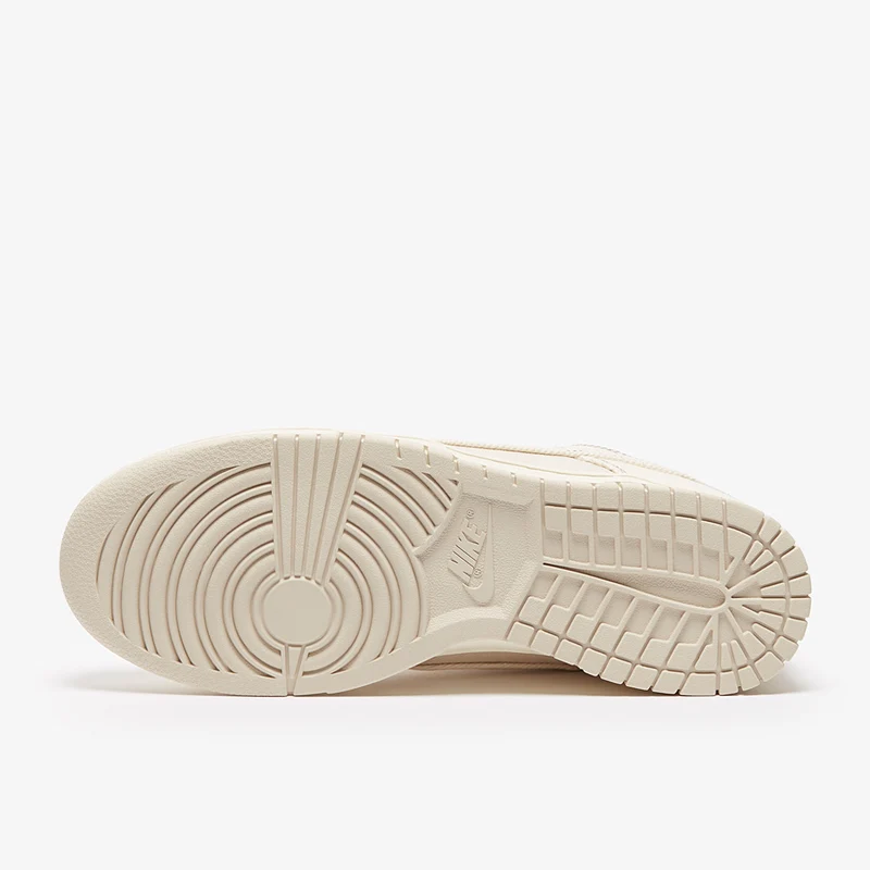 Nike Sportswear Dunk Low Retro SE