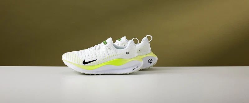 Nike Damen React Infinity Run Flyknit 4