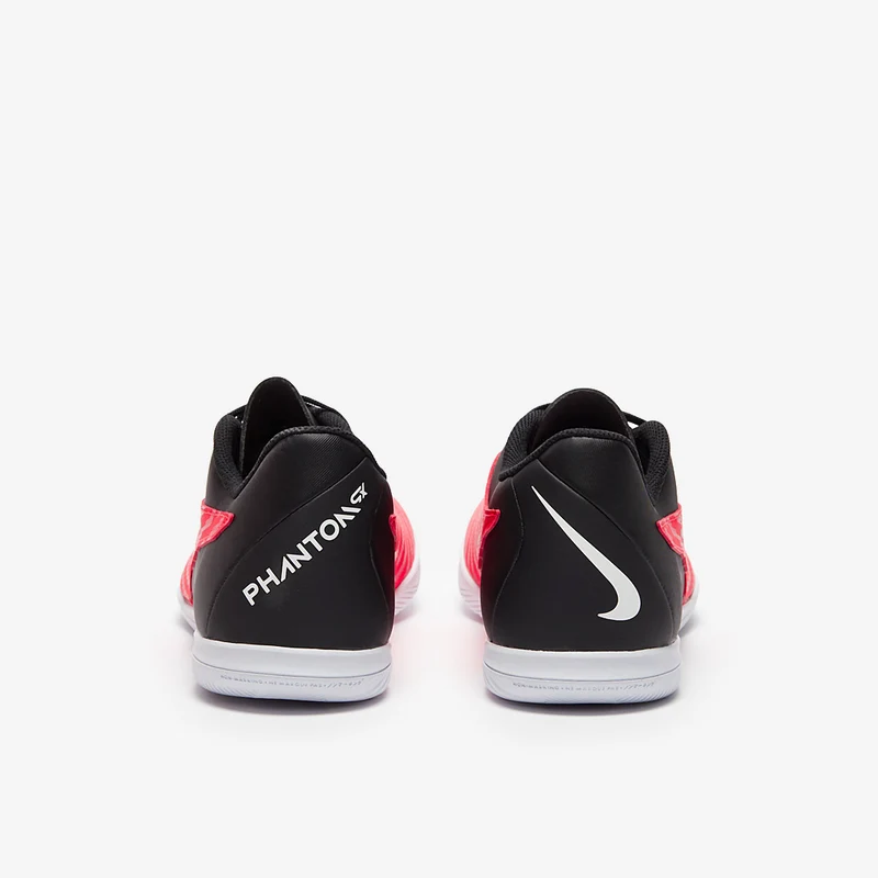 Nike Phantom GX Club IC