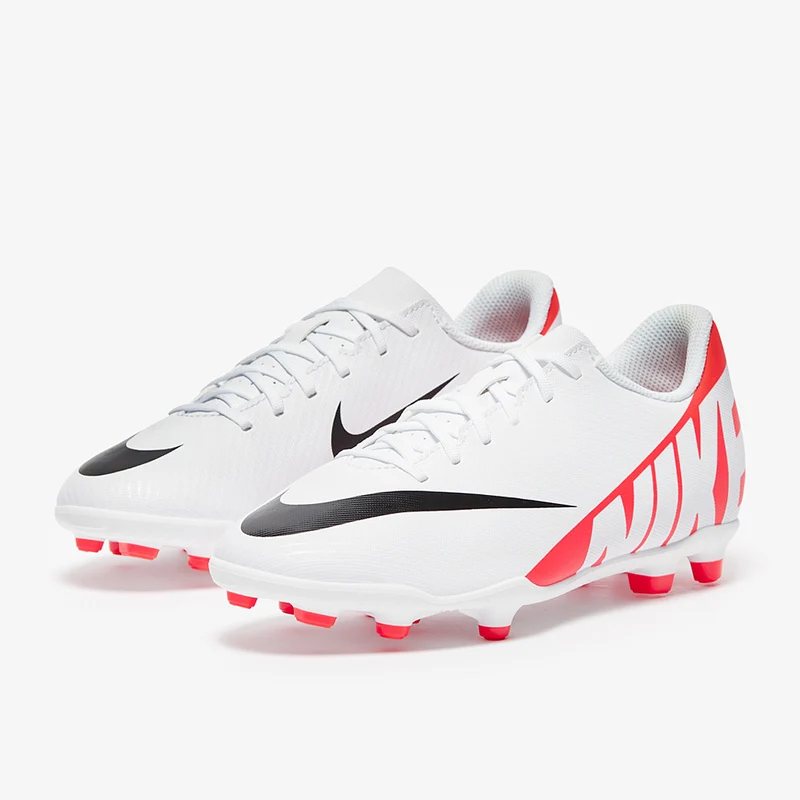 Nike Low Top Fußballschuh für verschiedene Böden für jüngere
