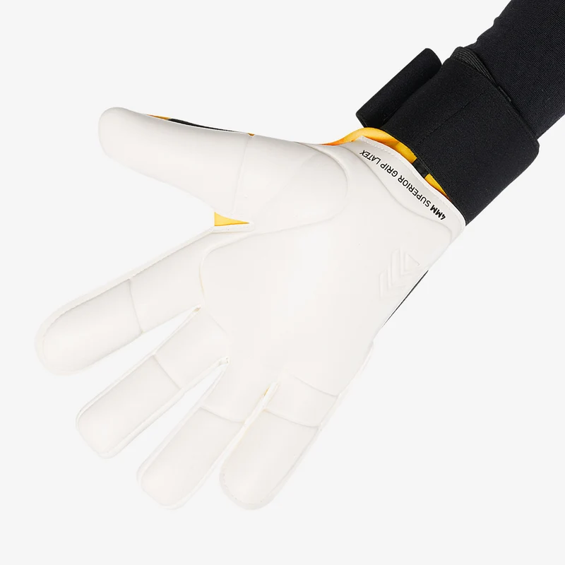 Puma Ultra Ultimate Hybrid