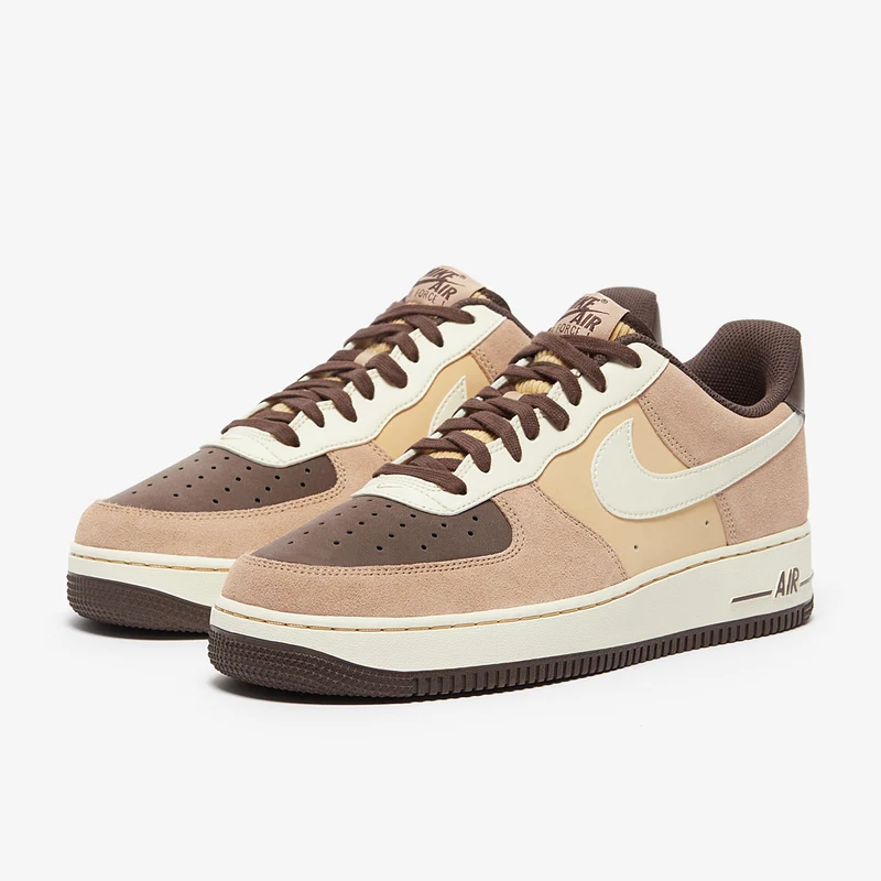 Nike Sportswear Air Force 1 '07 LV8 EMB