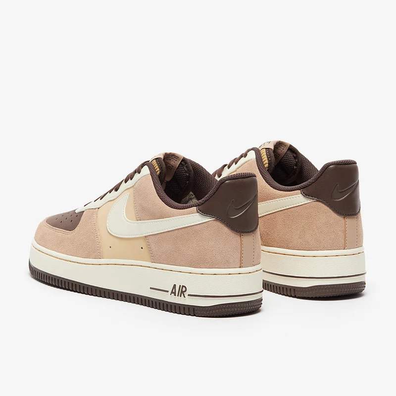 Nike Sportswear Air Force 1 '07 LV8 EMB