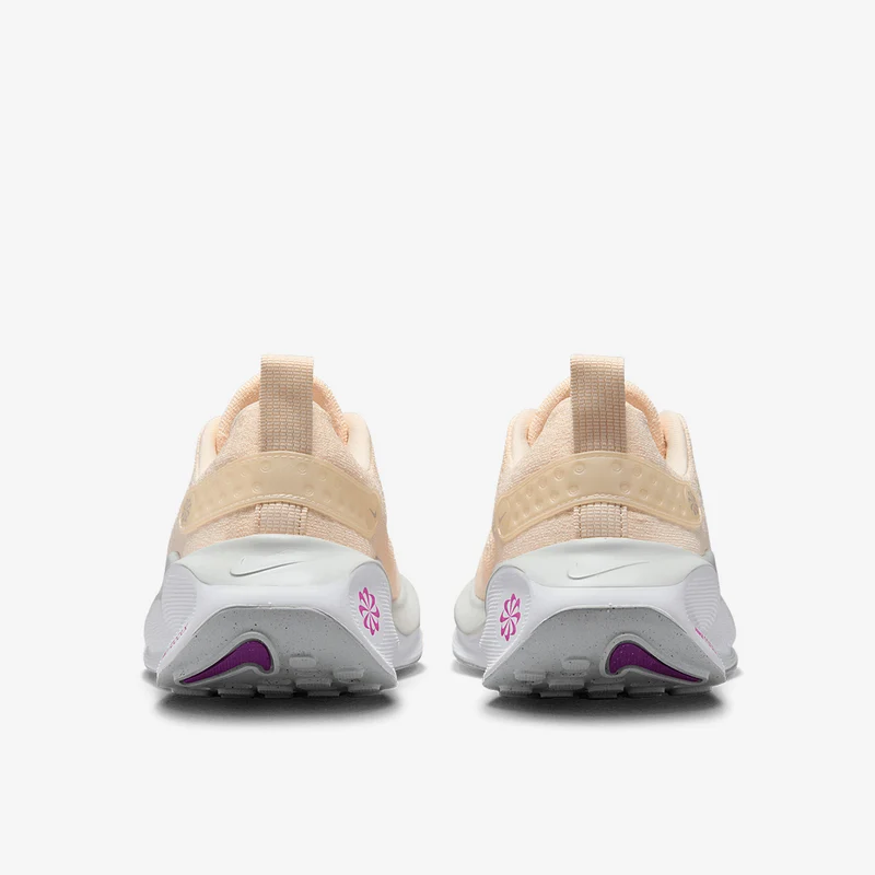 Nike Damen React Infinity Run Flyknit 4