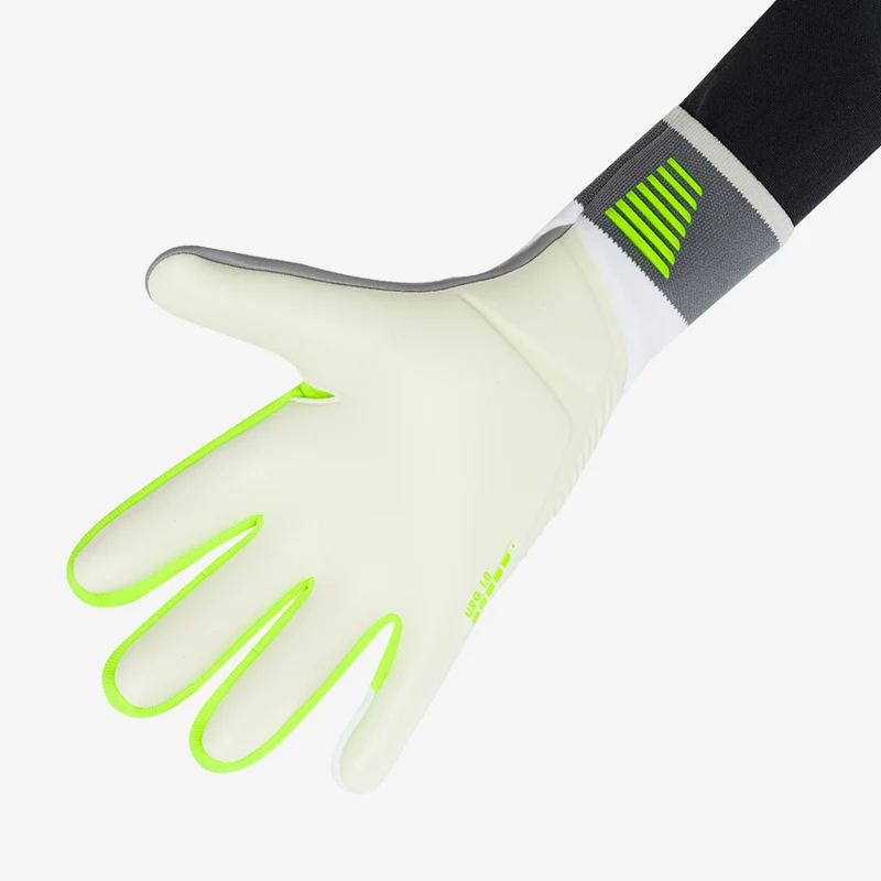 adidas Predator Pro
