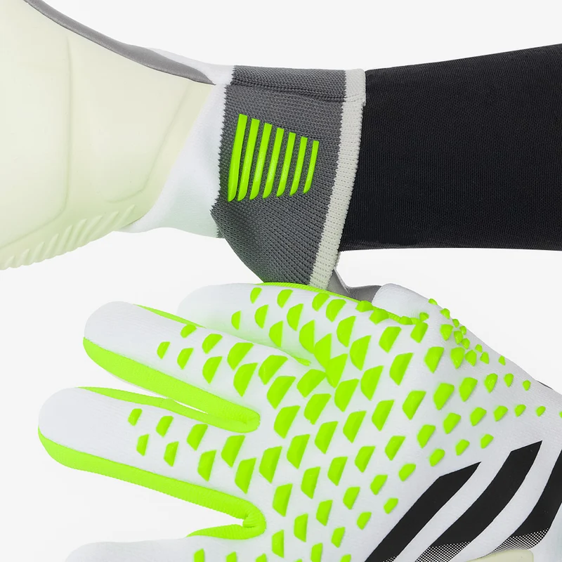adidas Predator Pro
