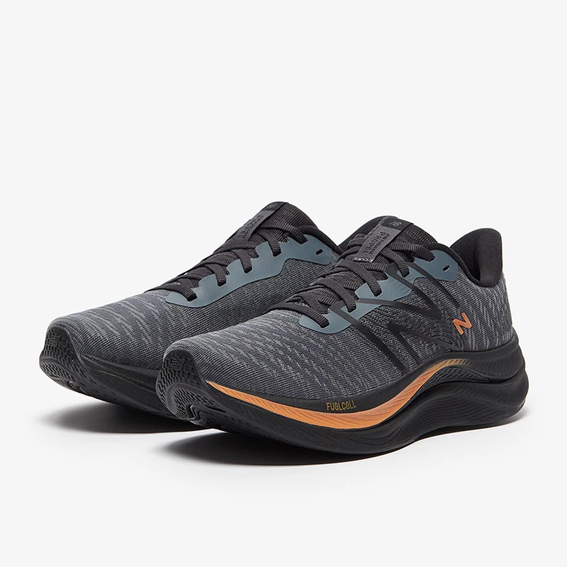 New Balance Damen FuelCell Propel v4