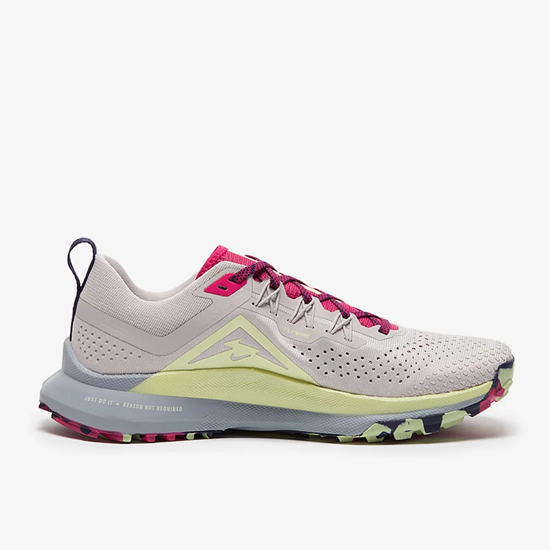 Nike Traillaufschuh für Damen Pegasus Trail 4