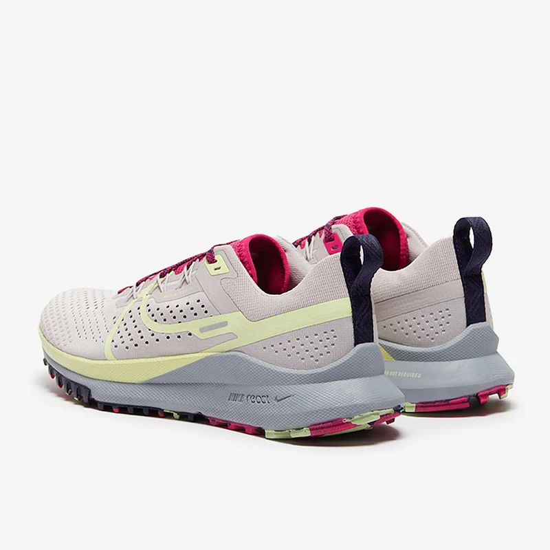 Nike Traillaufschuh für Damen Pegasus Trail 4