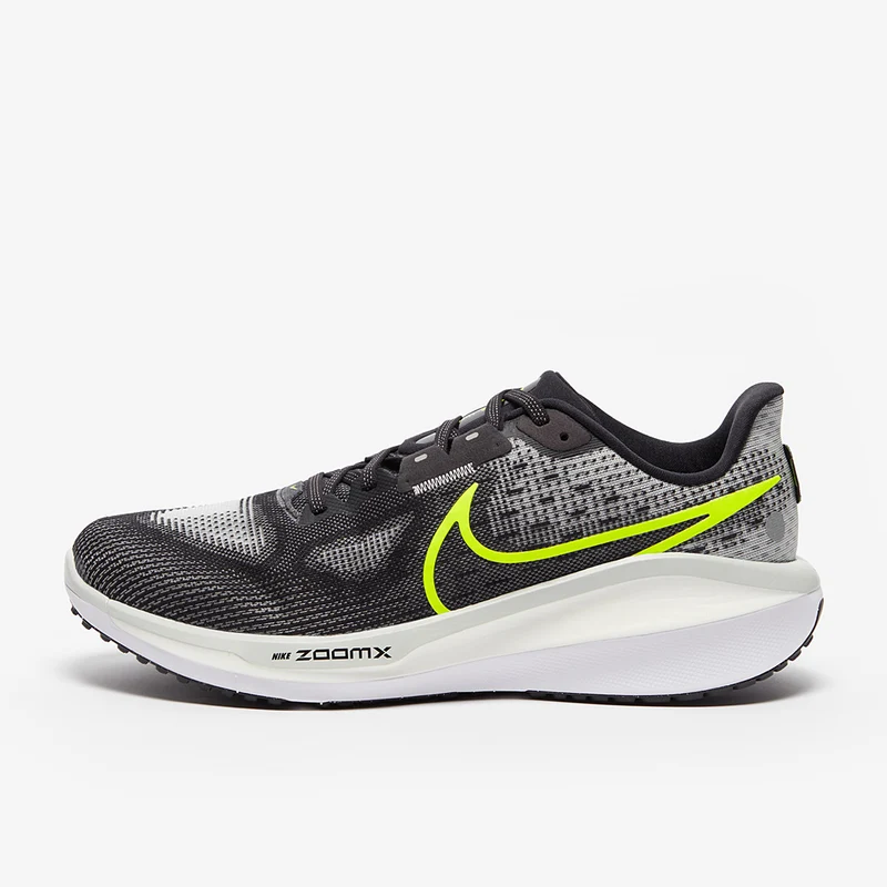 Nike Vomero 17