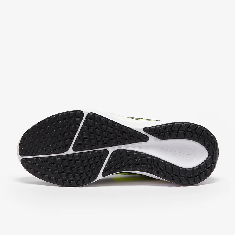 Nike Vomero 17
