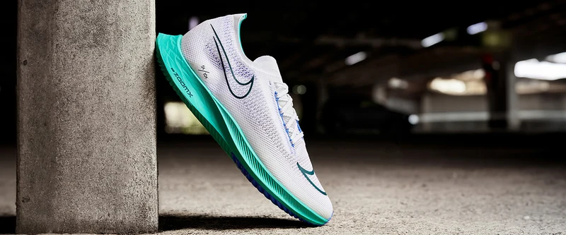 Nike Damen ZoomX Streakfly