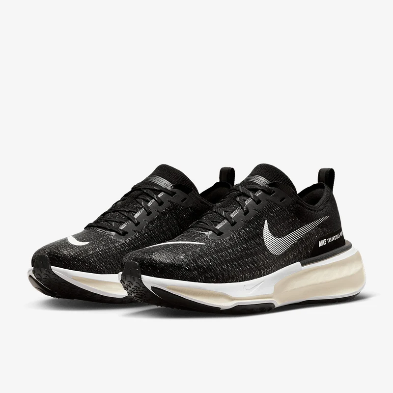Nike Straßenlaufschuh für Herren (extraweit) Invincible 3