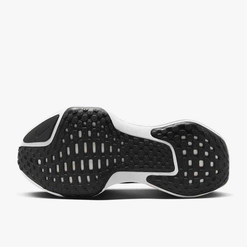 Nike Straßenlaufschuh für Herren (extraweit) Invincible 3