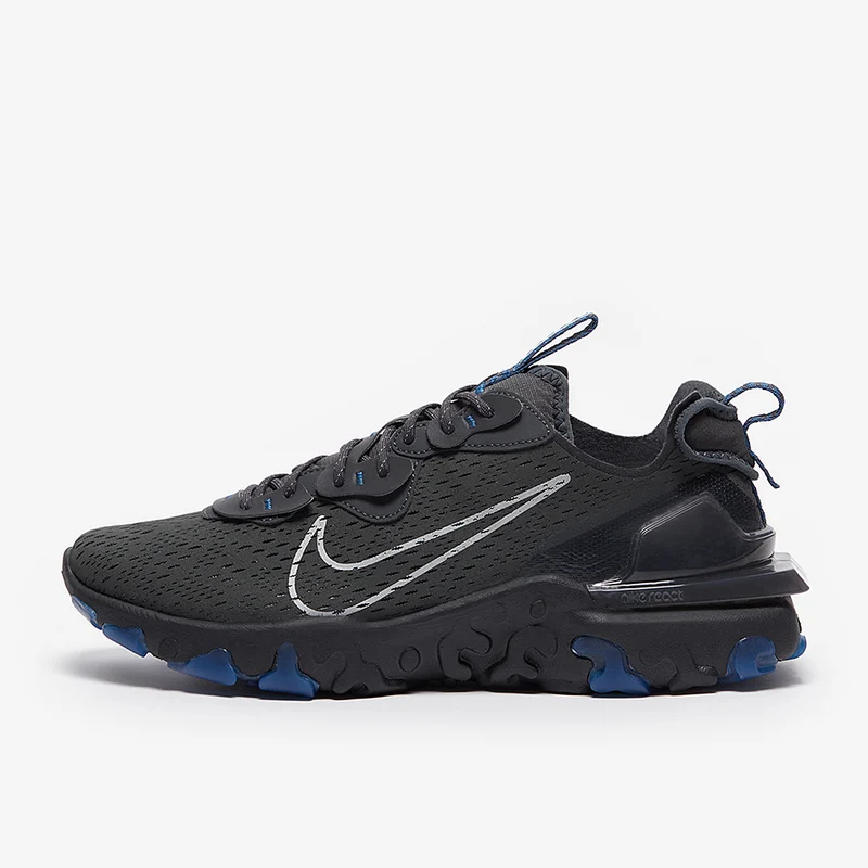 Nike Sportswear React Vision