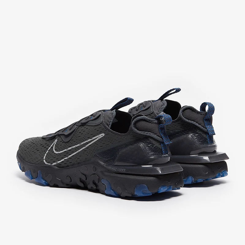 Nike Sportswear React Vision
