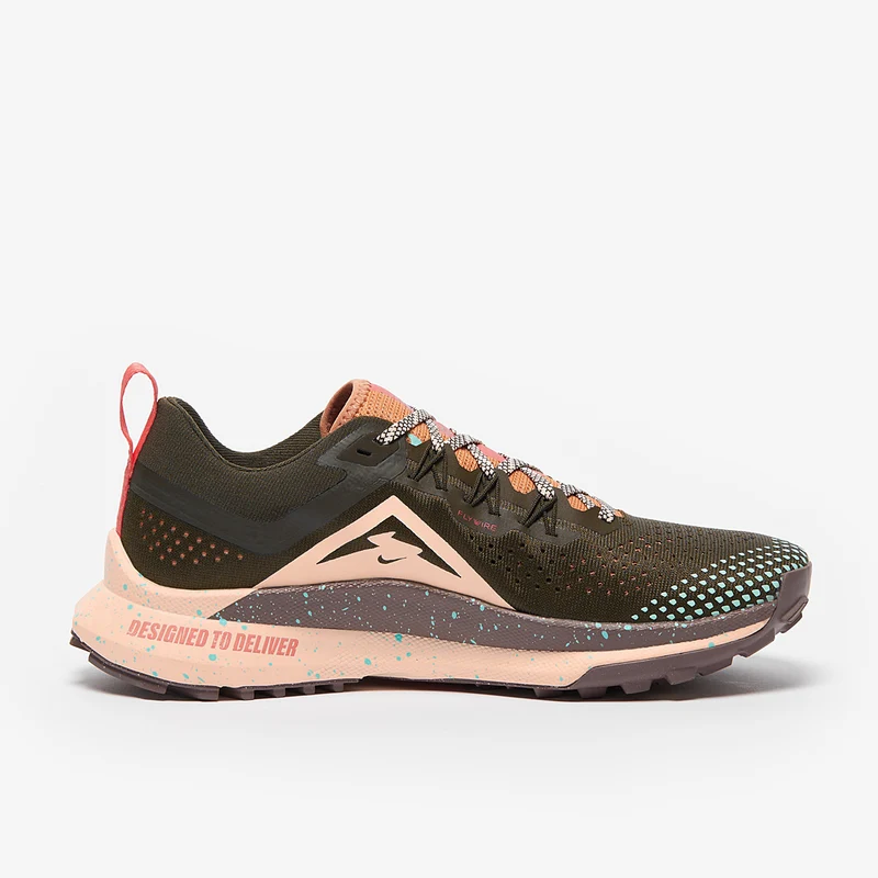 Nike Damen React Pegasus Trail 4