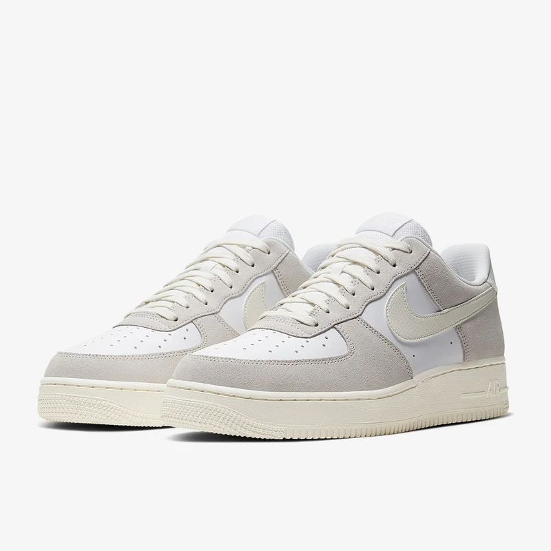 Nike Air Force 1 Lv8