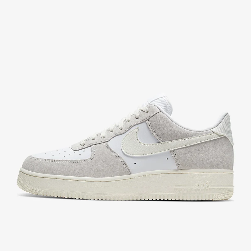 Nike Air Force 1 Lv8