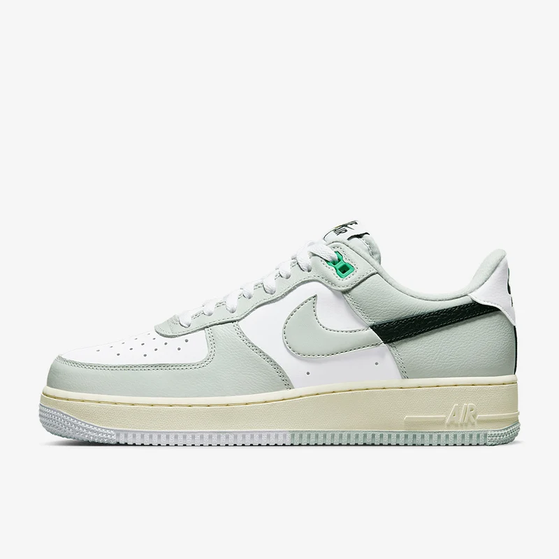 Nike Sportswear Air Force 1 '07 LV8