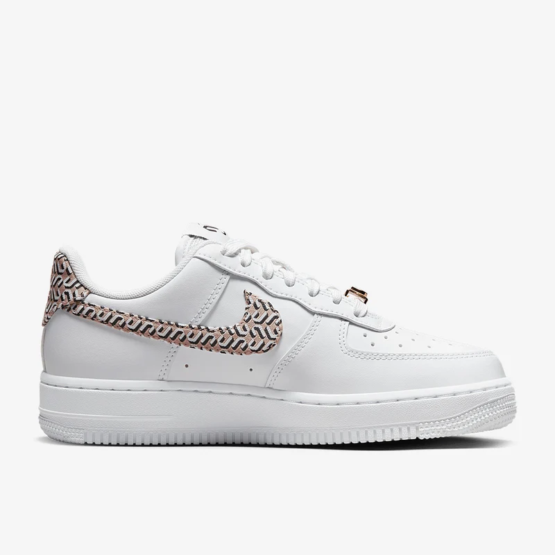 Nike Damenschuh Air Force 1 LX United
