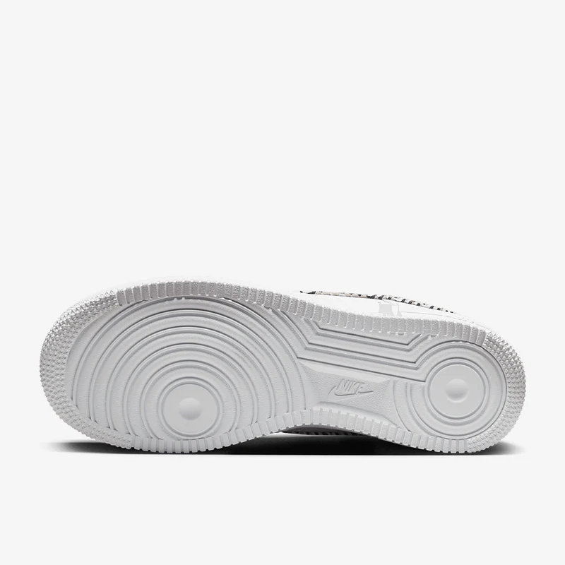 Nike Damenschuh Air Force 1 LX United