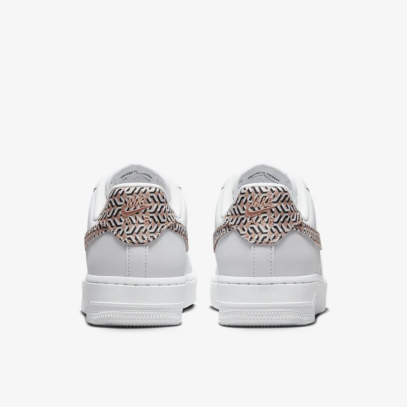 Nike Damenschuh Air Force 1 LX United
