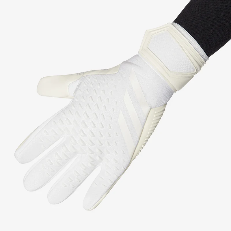 adidas Predator Competition