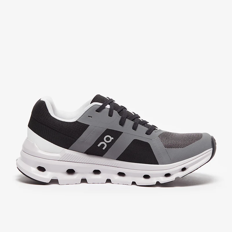 On Damen Cloudrunner
