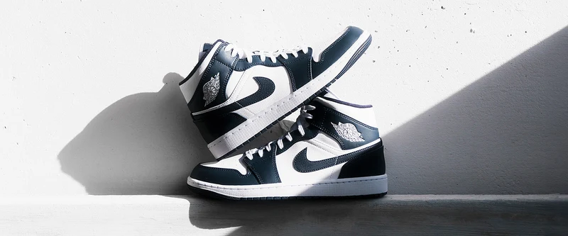 Air Jordan 1 Mid