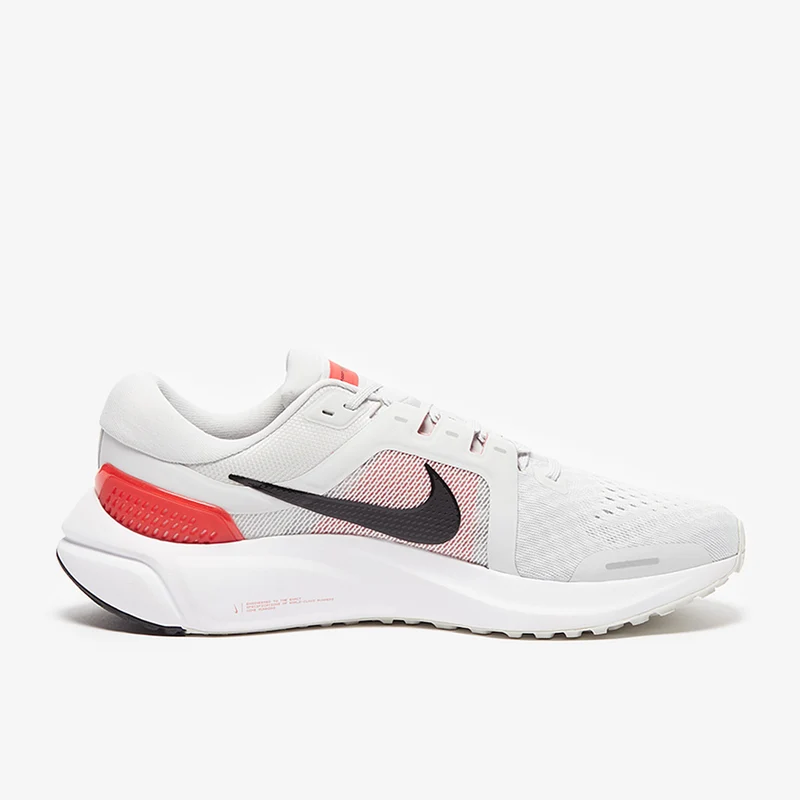 Nike Air Zoom Vomero 16