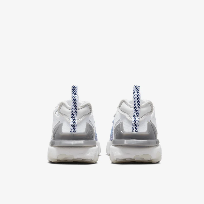 Nike Sportswear React Vision