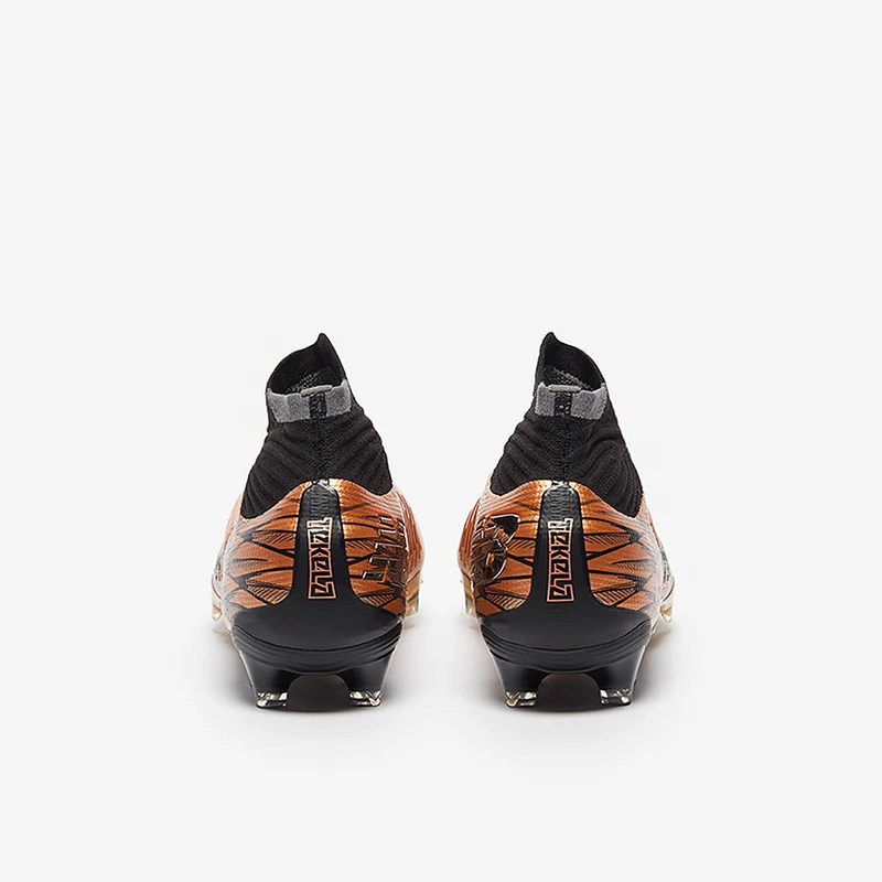 New Balance Tekela V4 Pro FG
