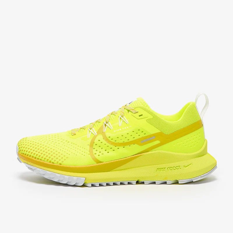 Nike Damen React Pegasus Trail 4