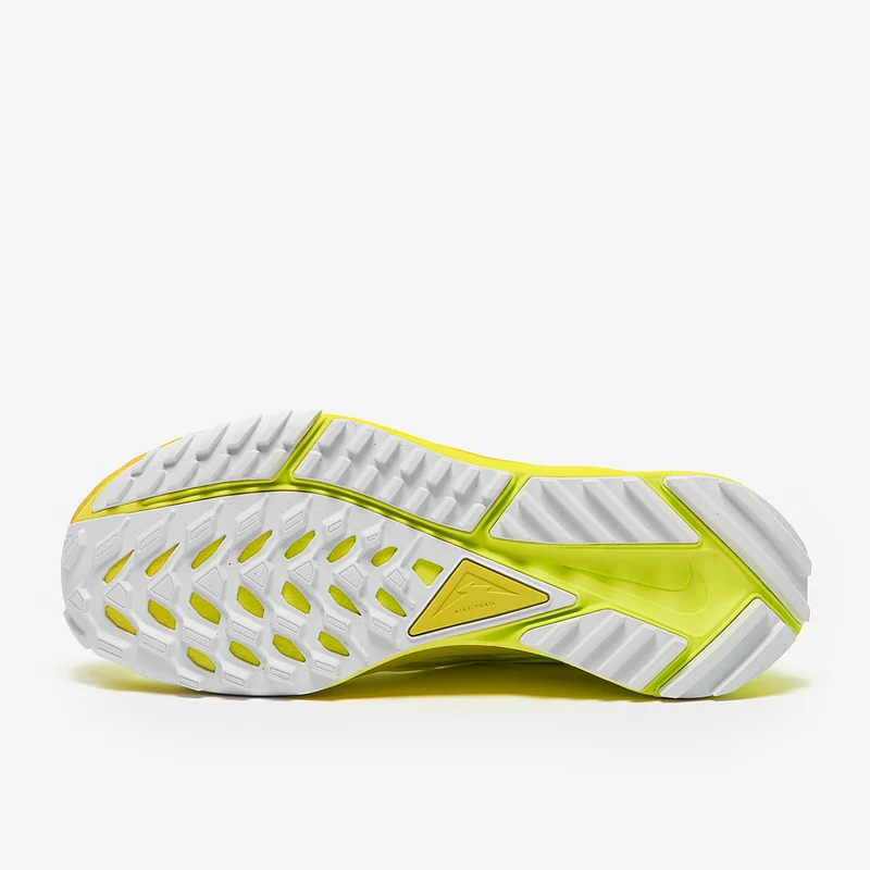 Nike Damen React Pegasus Trail 4
