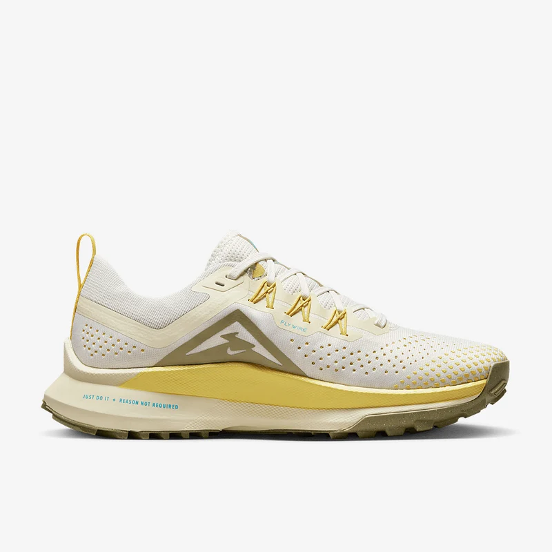 Nike Damen React Pegasus Trail 4