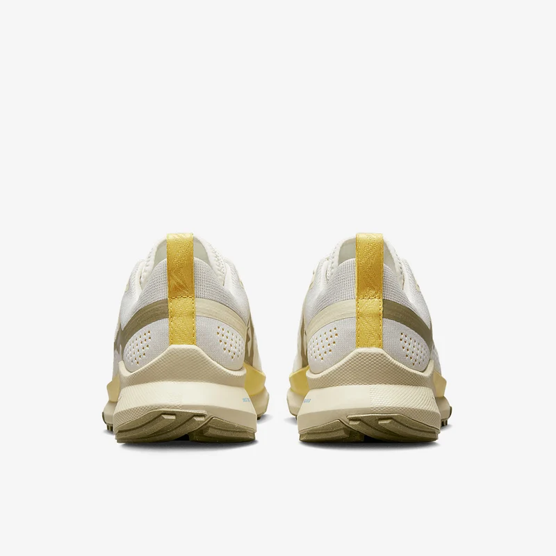 Nike Damen React Pegasus Trail 4