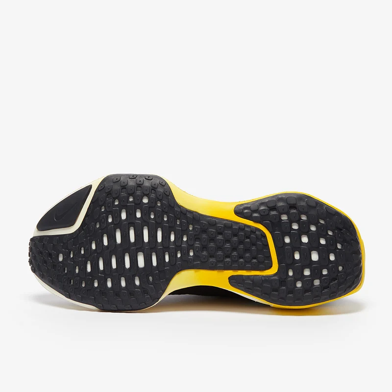 Nike Damen ZoomX Invincible 3