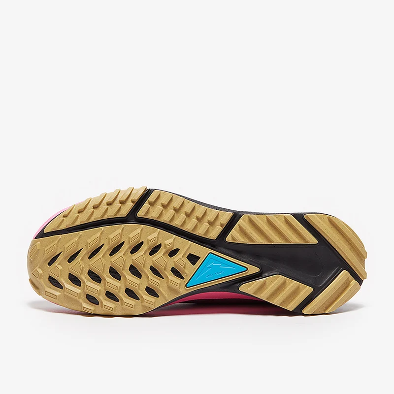 React Pegasus Trail 4 GTX
