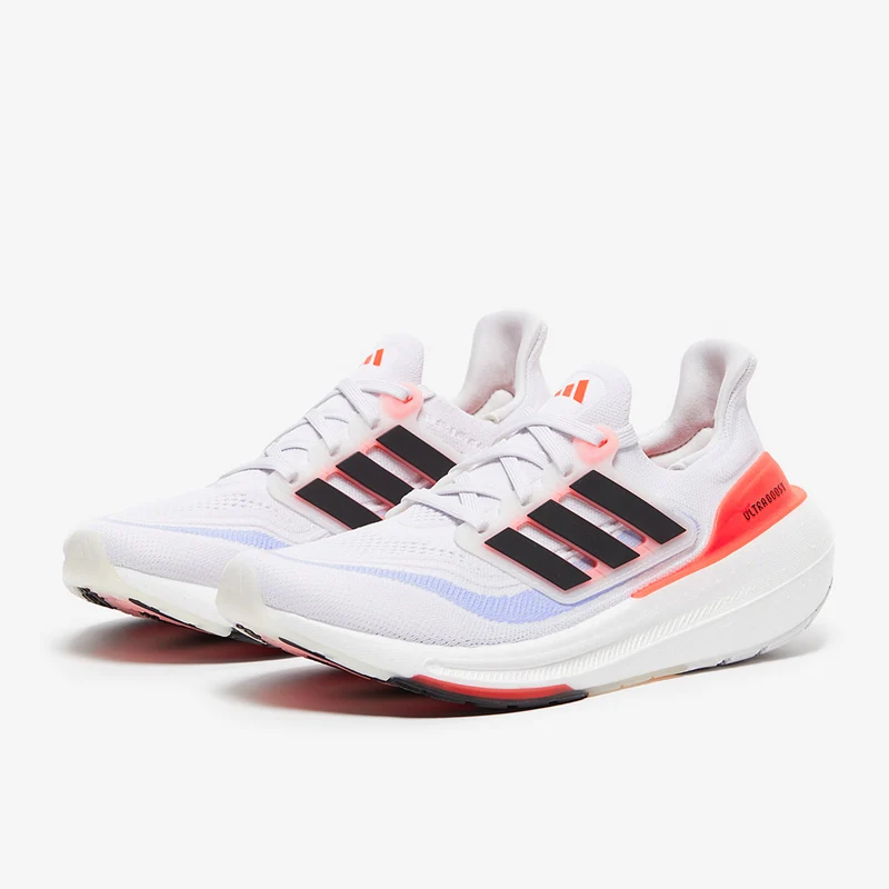 adidas Damen Ultraboost Light