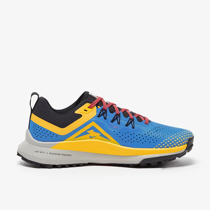 Nike Damen Pegasus Trail 4