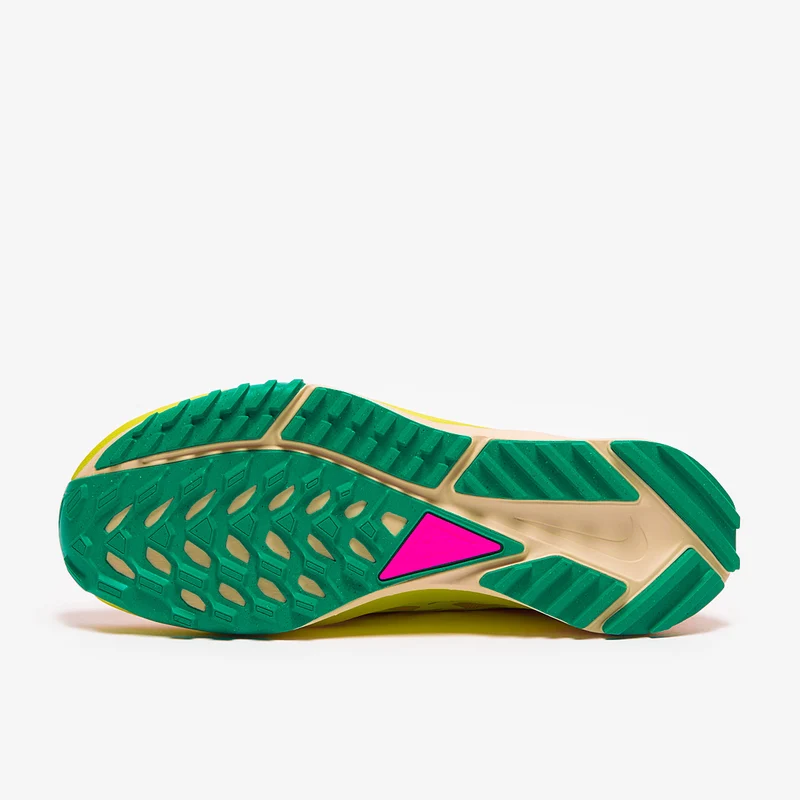 Nike Damen React Pegasus Trail 4
