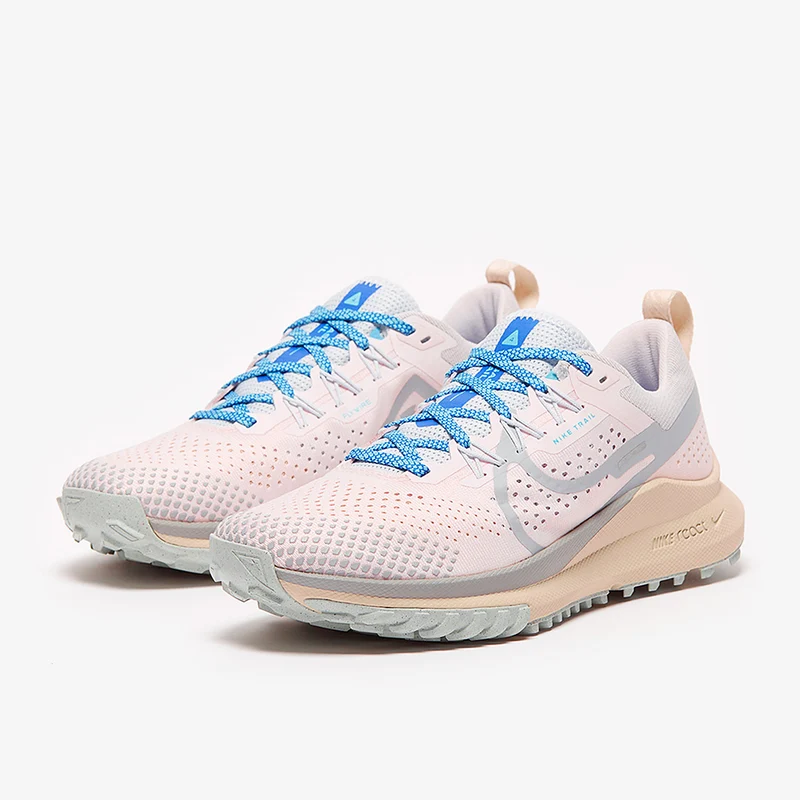 Nike Damen React Pegasus Trail 4