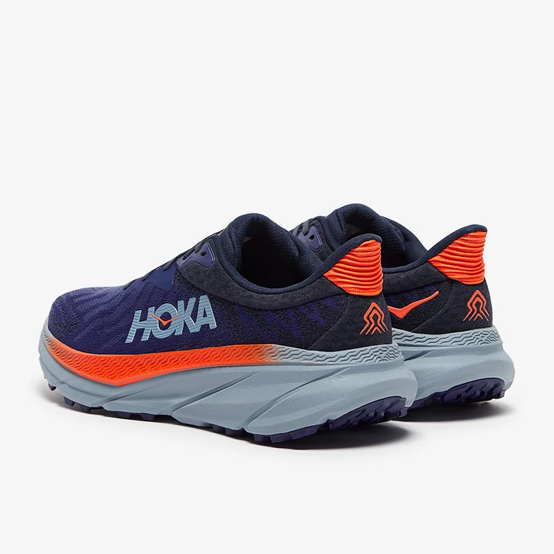 Hoka Challenger ATR 7