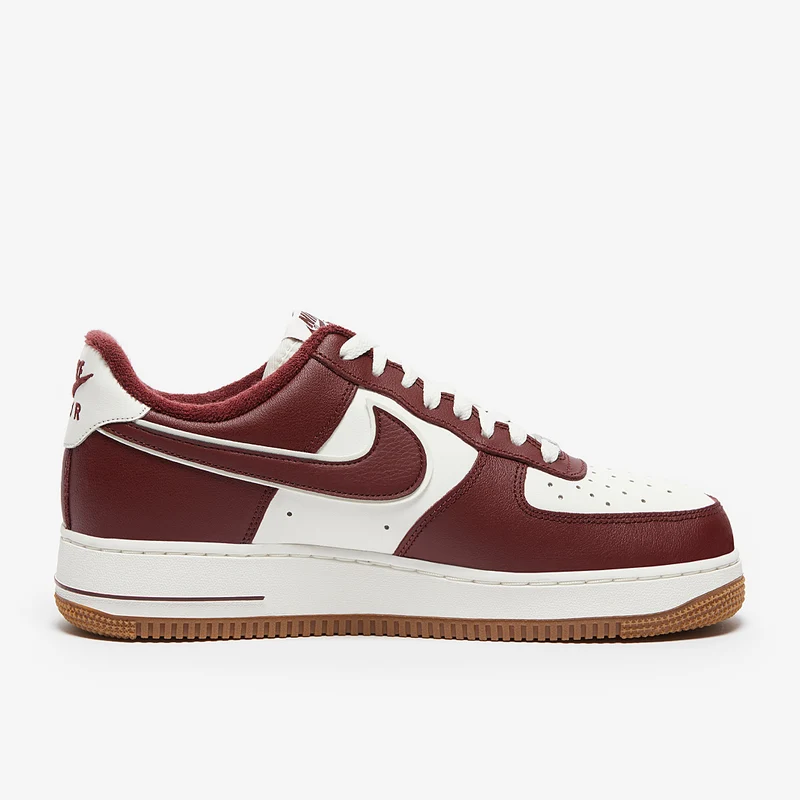 Nike Sportswear Air Force 1 '07 LV8