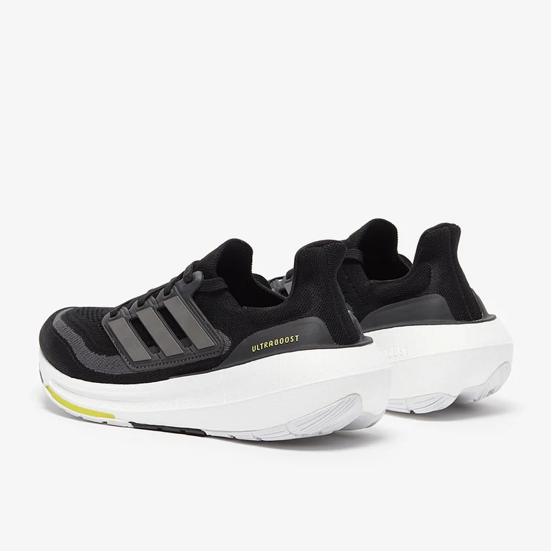 adidas Damen Ultraboost Light