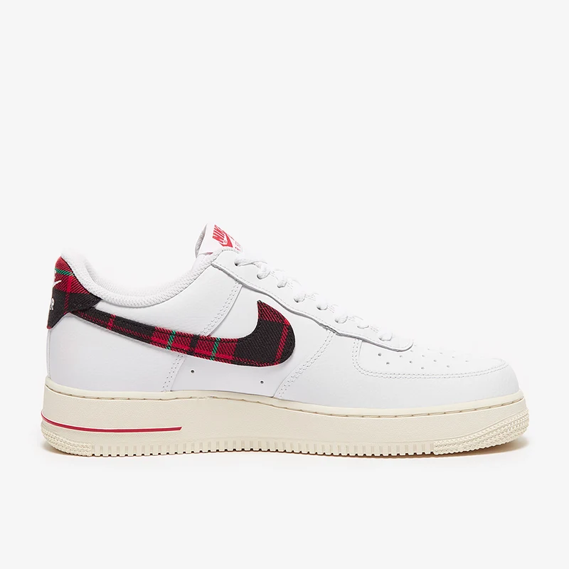 Nike Sportswear Air Force 1 '07 LV8