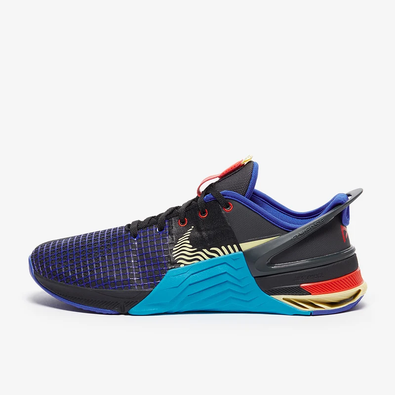 Nike Metcon 8 FlyEase