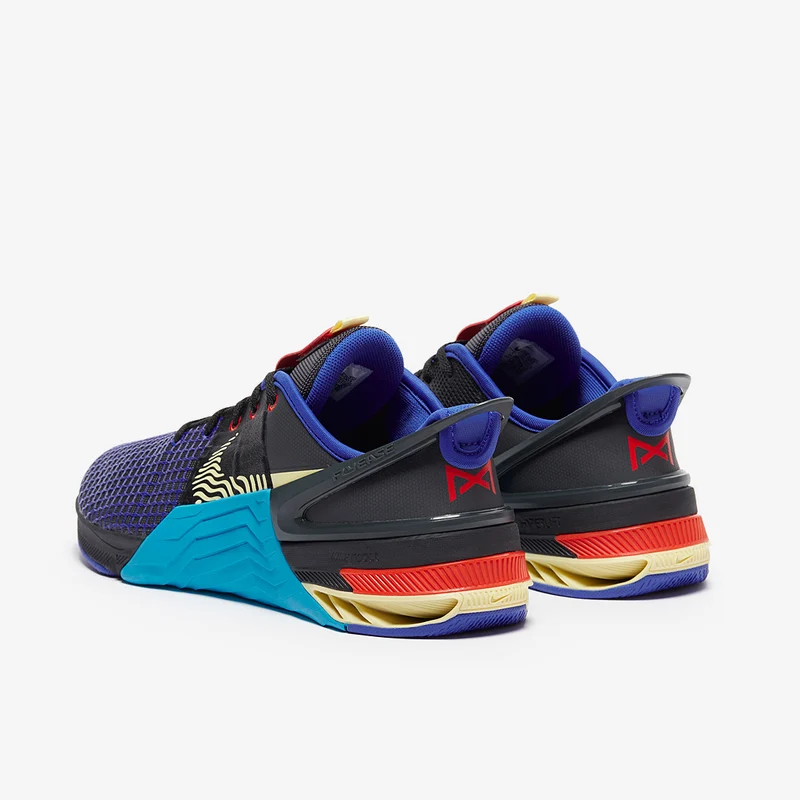 Nike Metcon 8 FlyEase