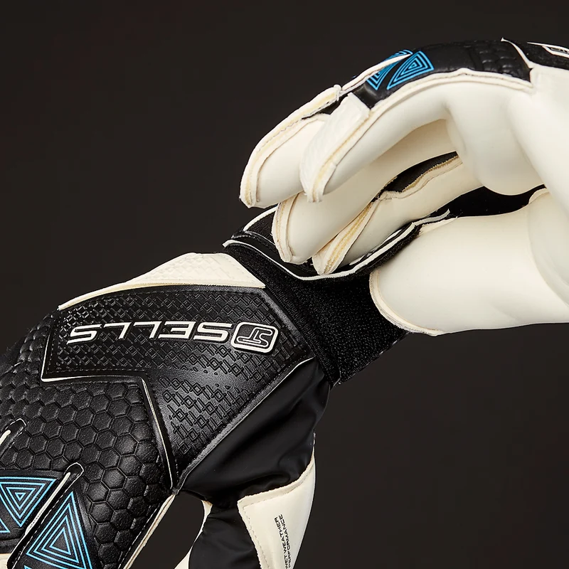 Sells Total Contact Aqua Devil Pro Kinder